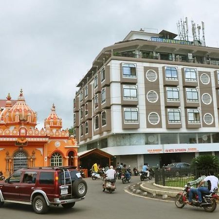 Hotel Satyaheera Mapusa Luaran gambar